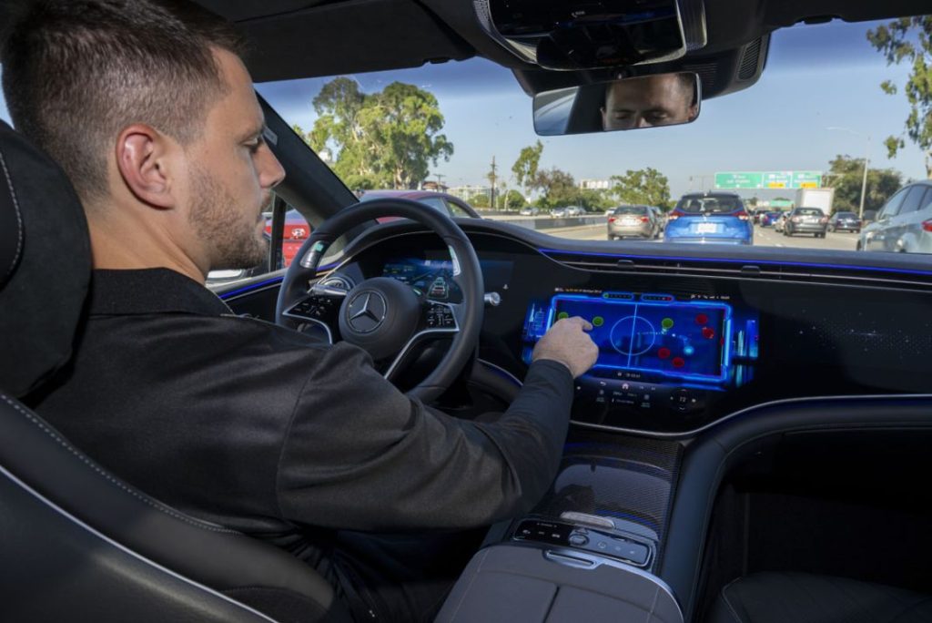 MERCEDES BENZ DRIVE PILOT 14 Motor16