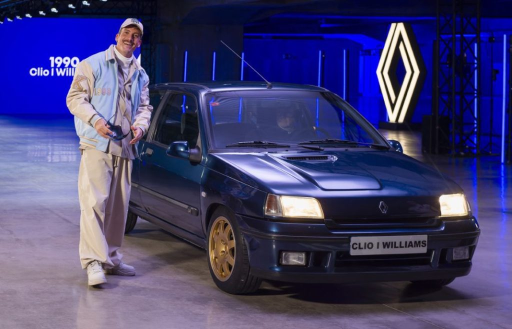 renault clio fashion show 025 Motor16