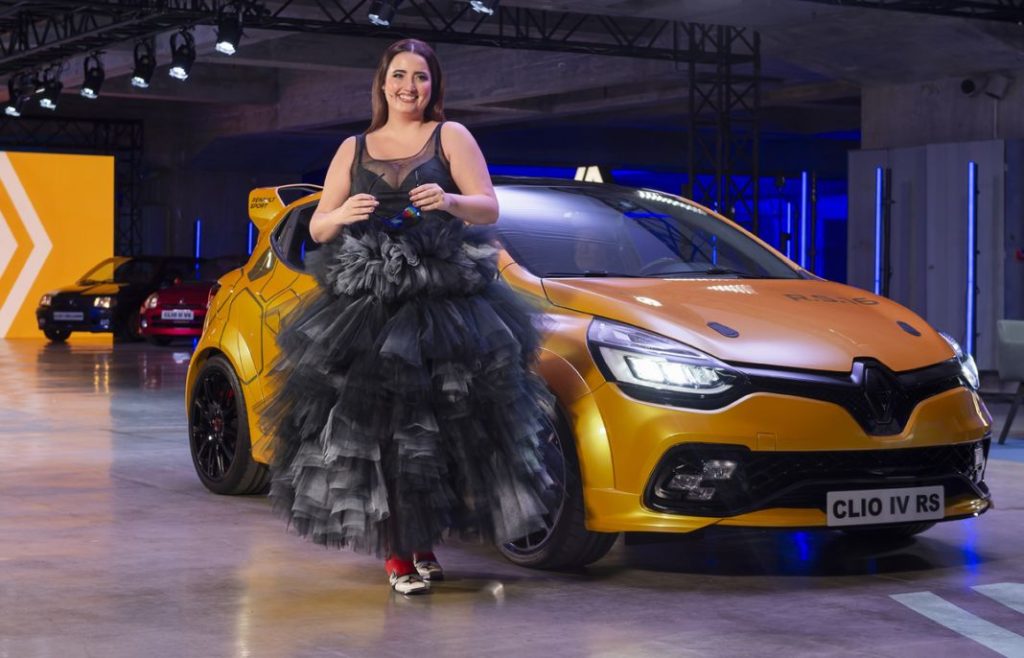 renault clio fashion show 043 Motor16