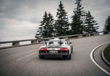 ABT despide al Audi R8 con este XGT. Un GT2 que tiene matrículas