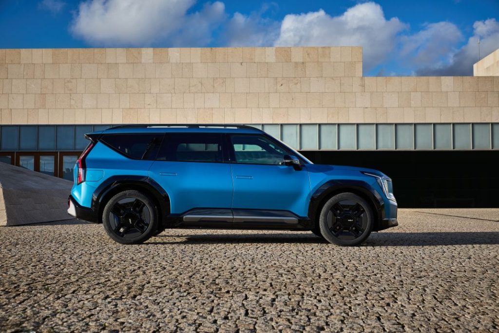 2024 Kia EV9. Imagen lateral.