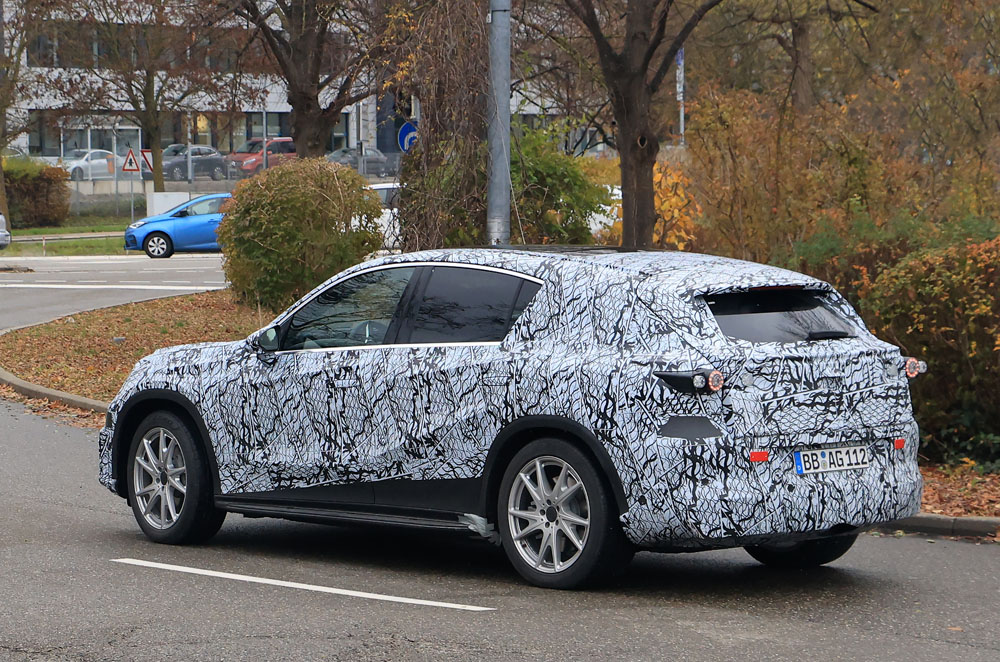 Mercedes EQC 11 Motor16