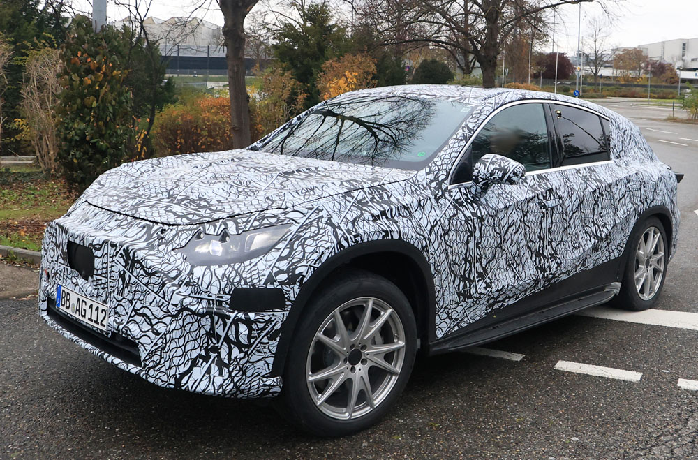 Mercedes EQC 22 Motor16