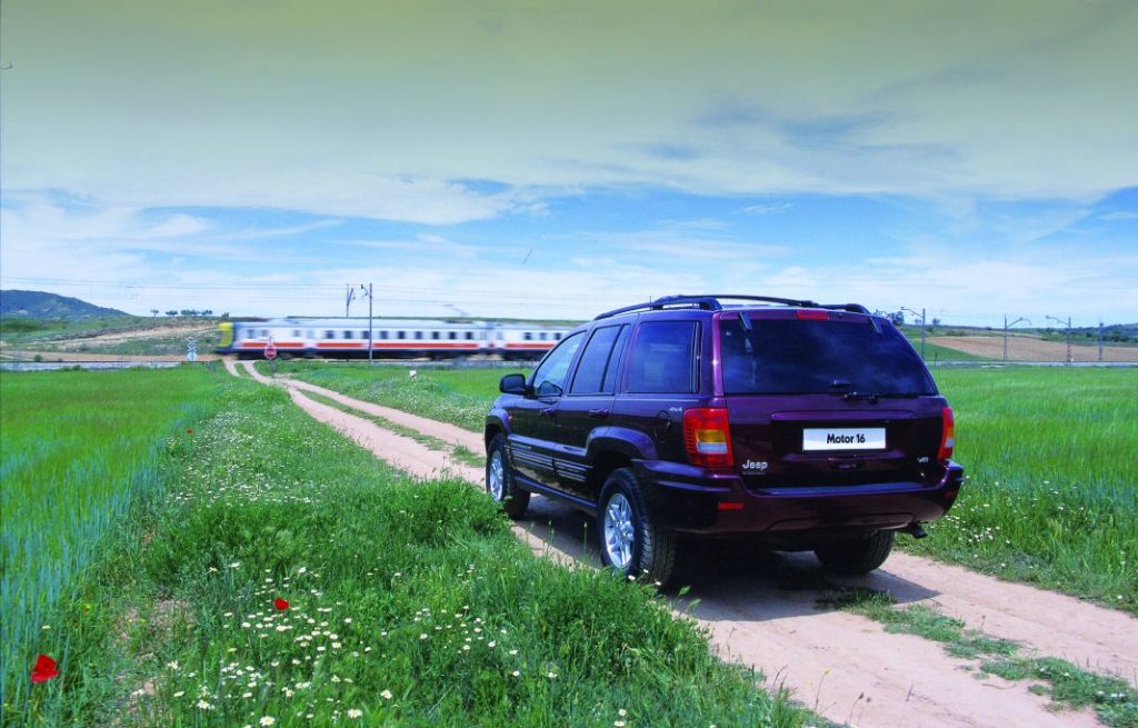 NUEVA JEEP GRAND CHEROKEE Motor16