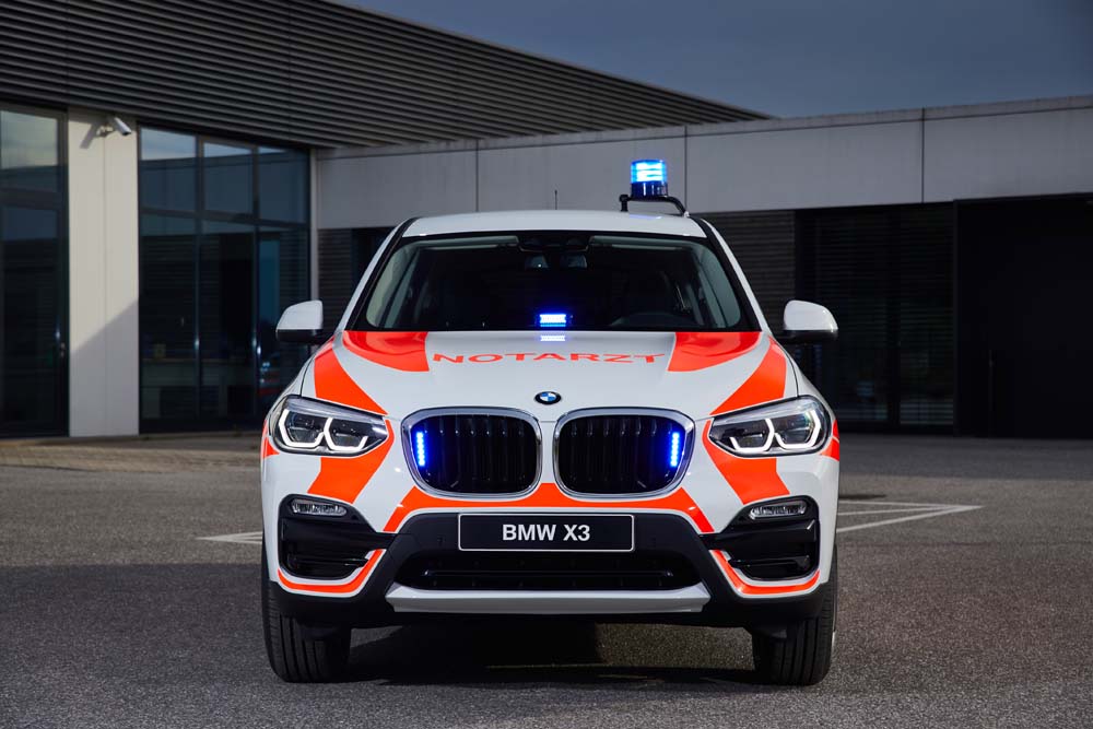 Vehiculos BMW de emergencia y autoridades 18 Motor16