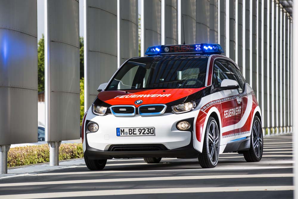 Vehiculos BMW de emergencia y autoridades 6 Motor16