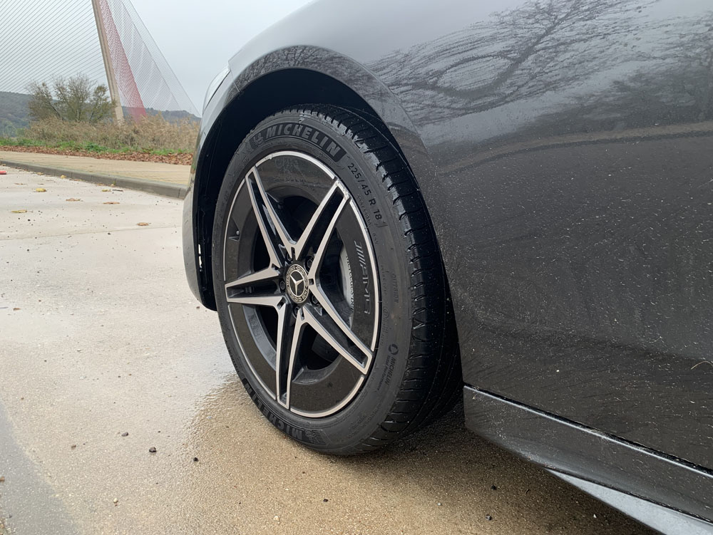 2023 Mercedes Benz C 300 de Prueba 5 Motor16