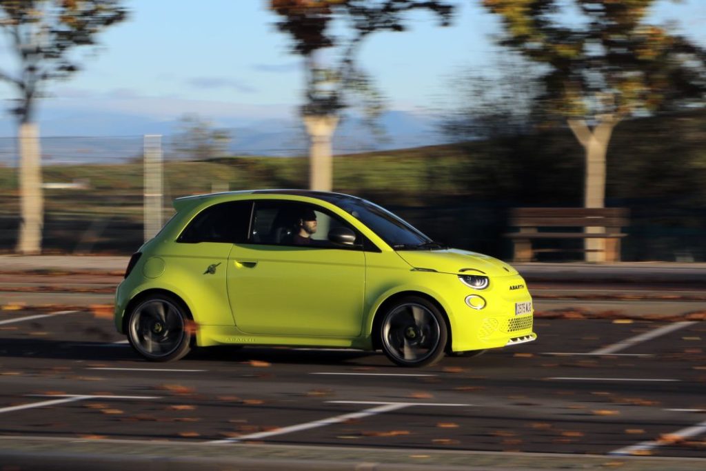 2023 Prueba Abarth 500e Turismo 1 Motor16