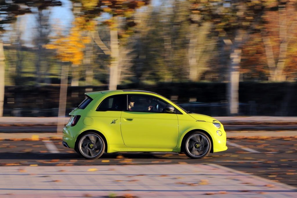 2023 Prueba Abarth 500e Turismo 2 Motor16