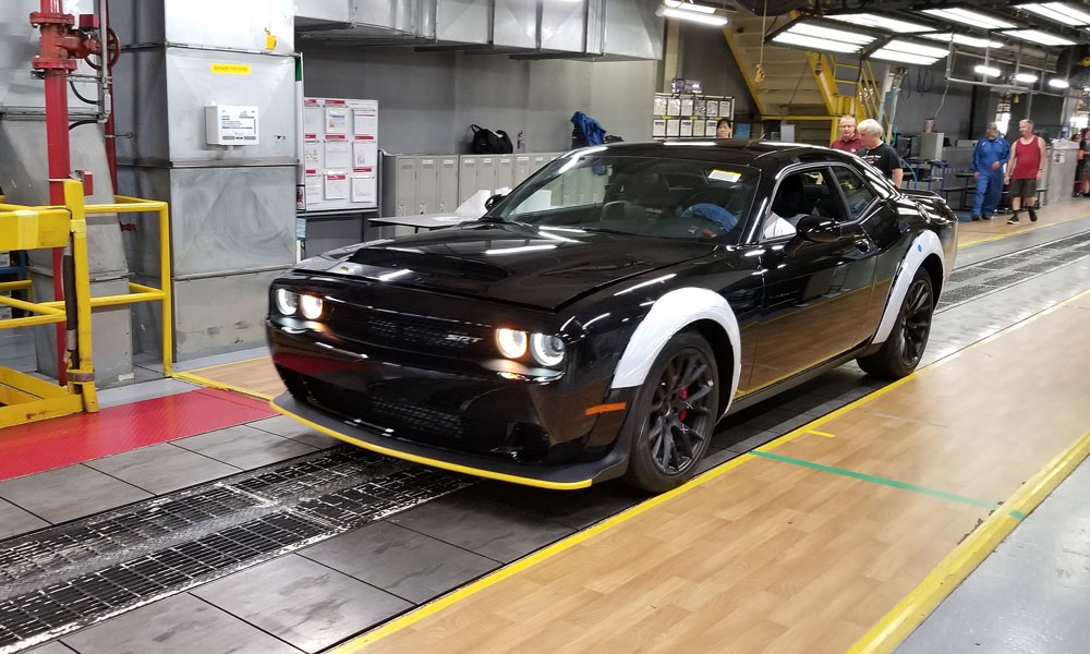 2023 Dodge Challenger último. Imagen.