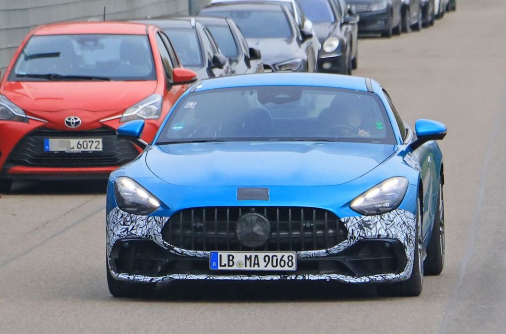 AMG GT smaller engine 1 Motor16
