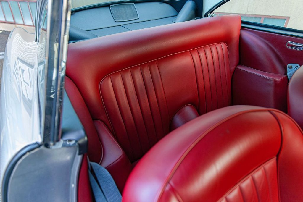 Aston Martin DB5 3 Motor16