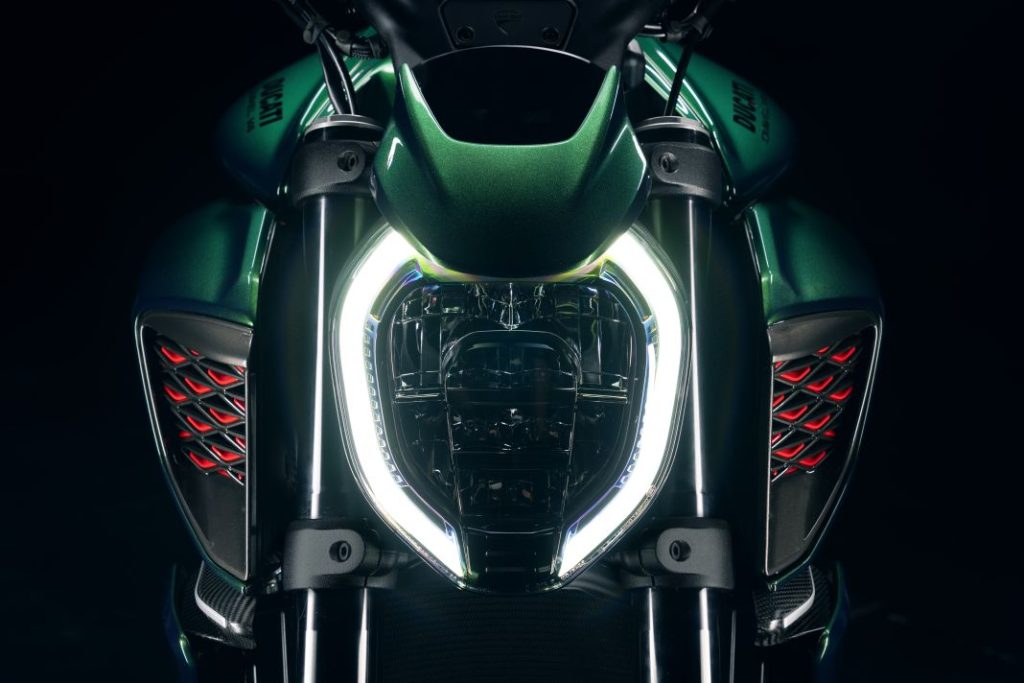 DucatiDiavelforBentley 5 Motor16