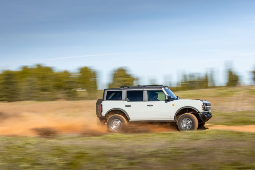 Ford Bronco Badlands prueba 40 Motor16