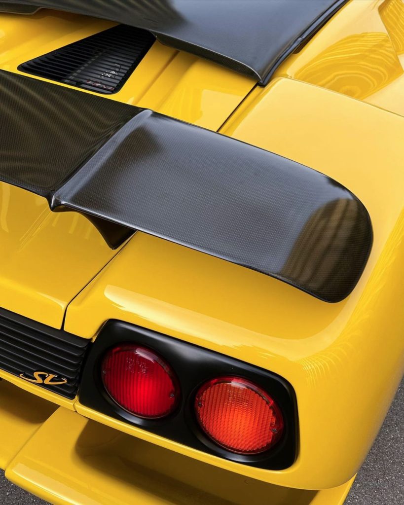 Lamborghini Diablo SV Roadster 1 1 Motor16