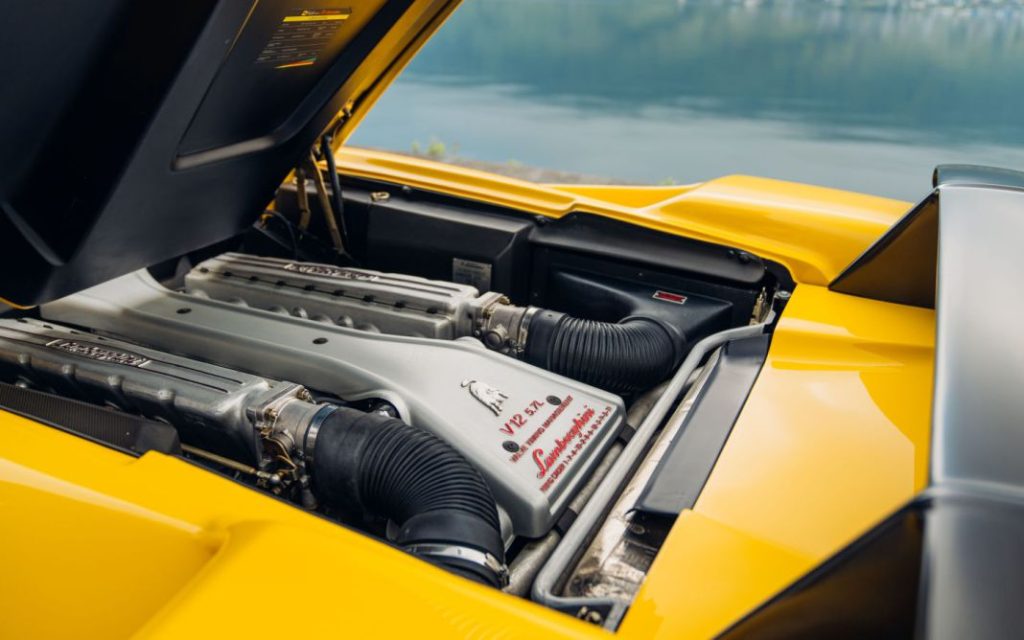 Lamborghini Diablo SV Roadster 4 Motor16