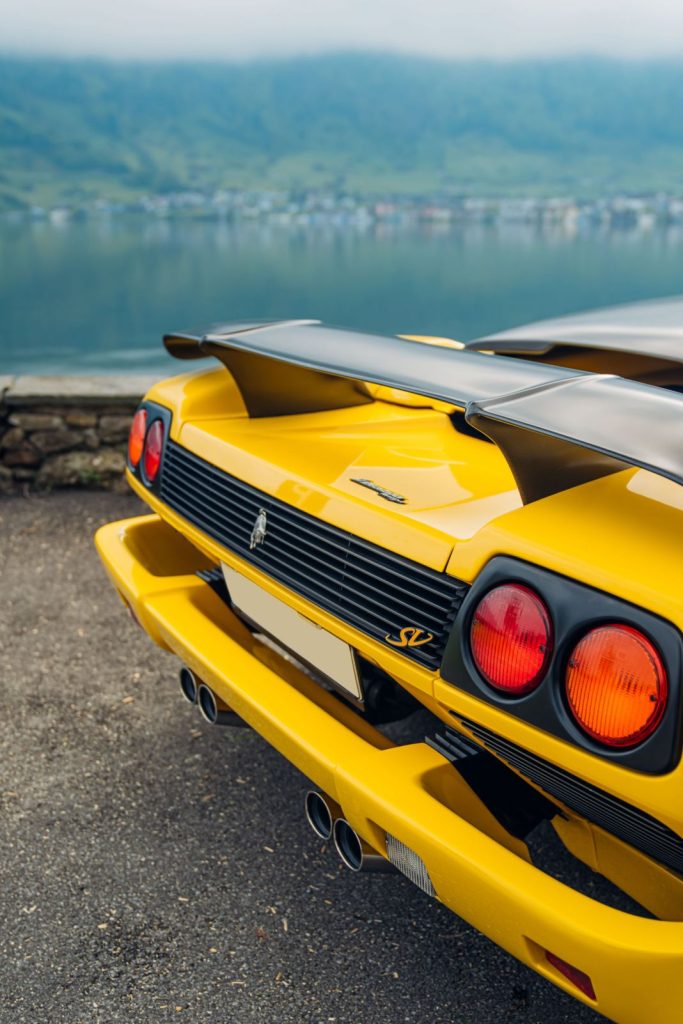 Lamborghini Diablo SV Roadster 40 Motor16