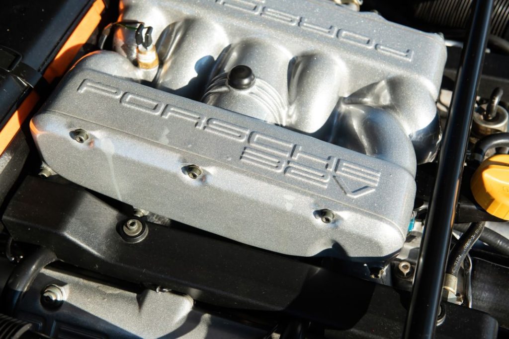 Porsche 928 GT Flachbau 1989 29 Motor16