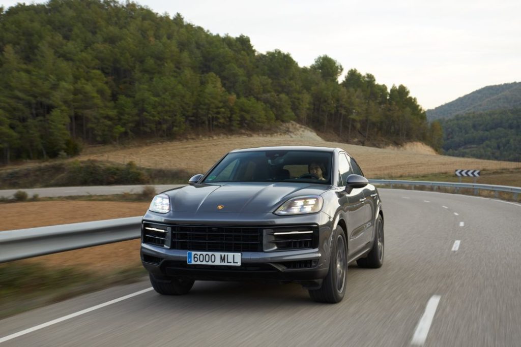 Porsche Cayenne S 53 Motor16