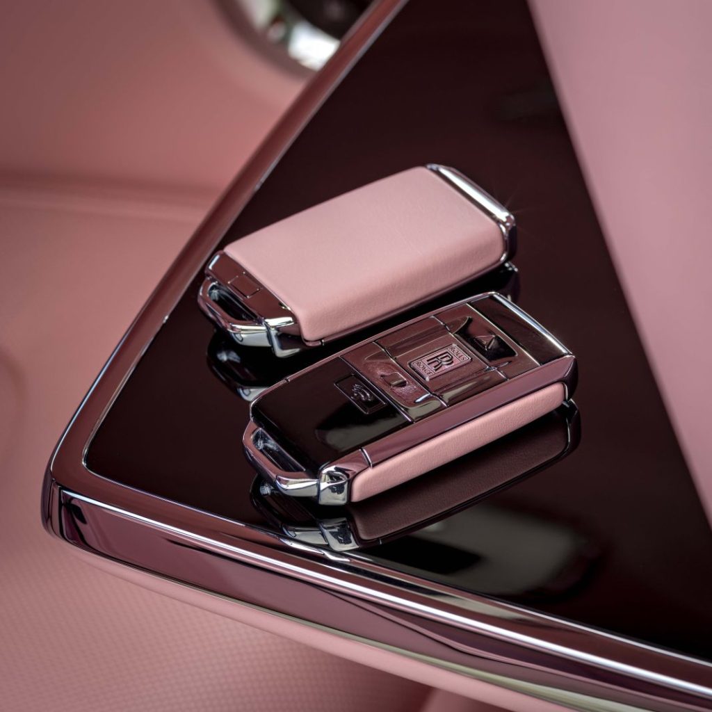 Rolls Royce Ghost Champagne Rose 4 Motor16