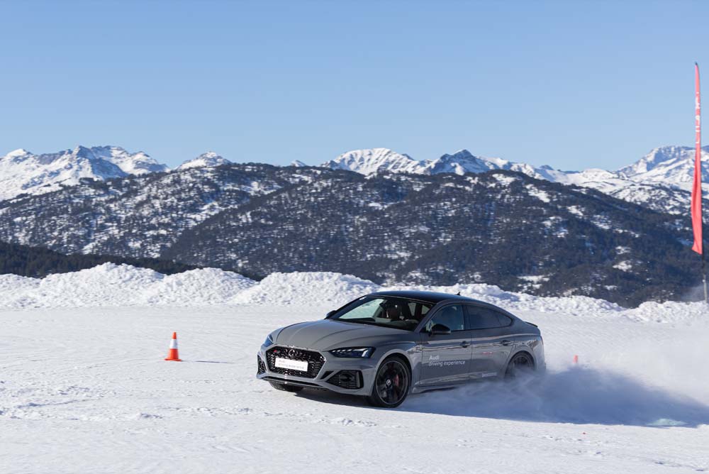 WinterAudidrivingexperience_13.jpg&nocac