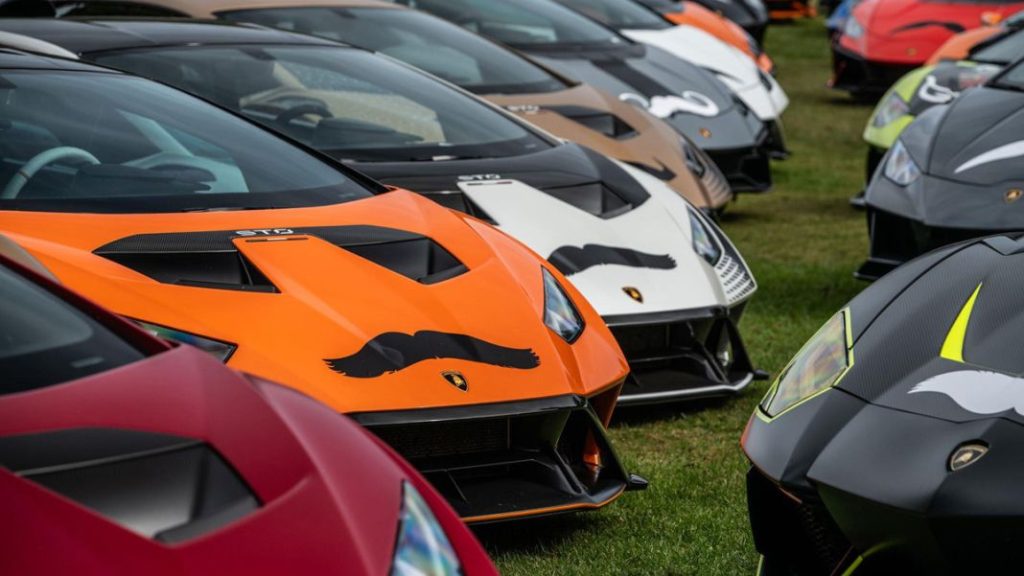 lamborghini bigote Movember1 Motor16