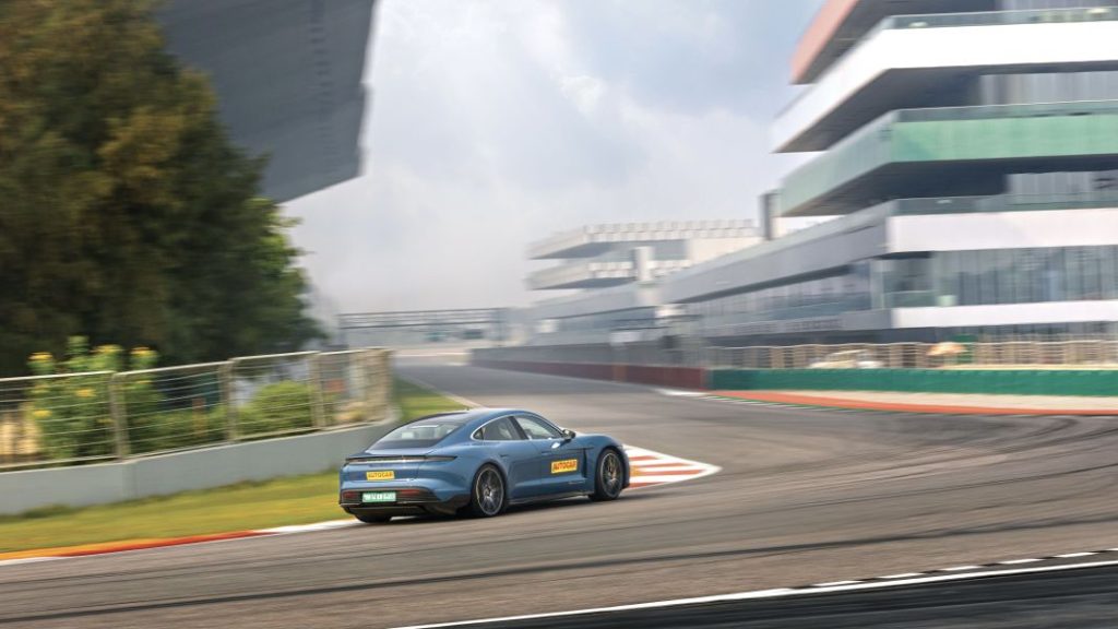 porsche 911 record circuito buddh 7 Motor16