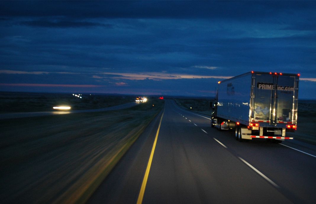 PRINCIPIOS DE PRIORIDAD EN CARRETERAS ESTRECHAS