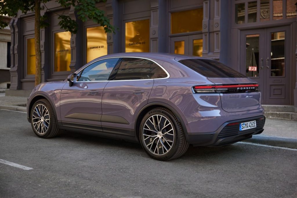 2024 Porsche Macan electrico 56 Motor16