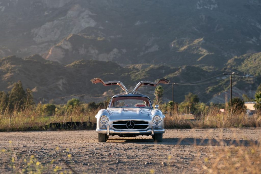 Mercedes 300SL Gullwing 12 Motor16