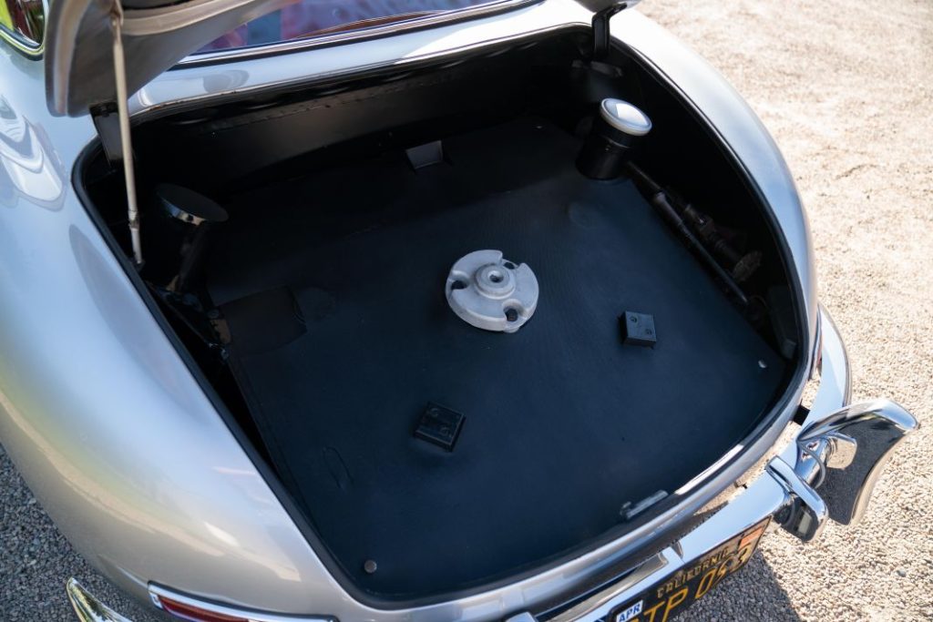 Mercedes 300SL Gullwing 143 Motor16