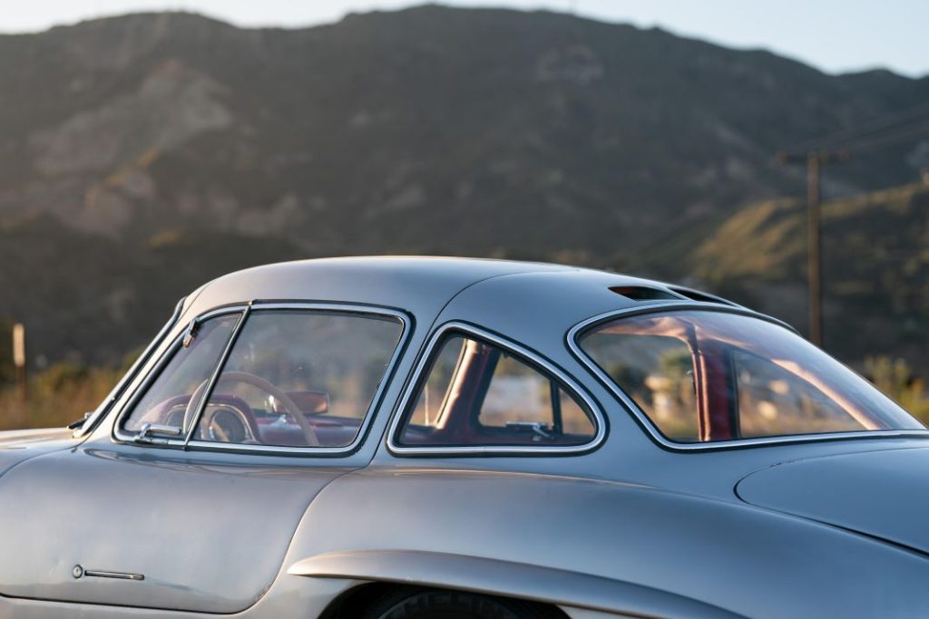 Mercedes 300SL Gullwing 33 Motor16