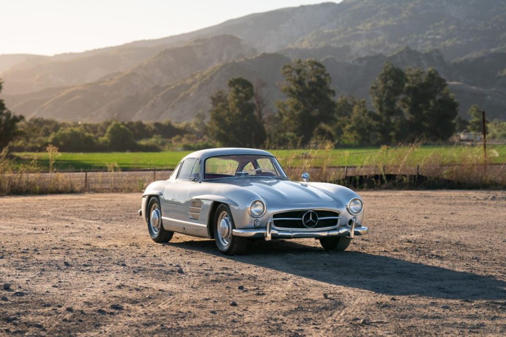Mercedes 300SL Gullwing 7 Motor16