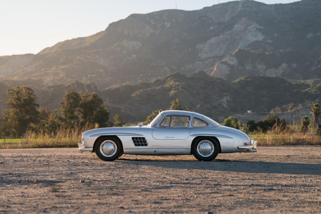 Mercedes 300SL Gullwing 9 Motor16