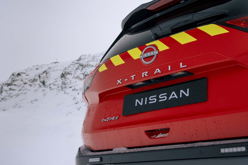 Nissan X Trail Mountain Rescue 3 Motor16
