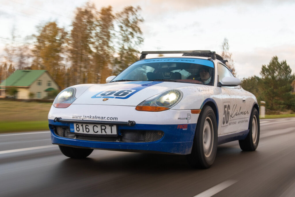 Porsche 911 dakar safari kalmar rs 6 8 Motor16