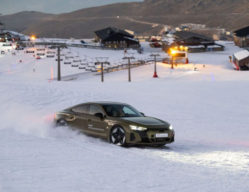 AUDI WINTER EXPERIENCE 18 Motor16