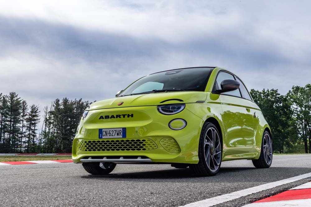 Abarth 500e.