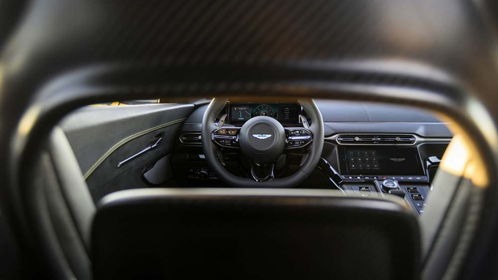 Aston Martin Vantage 2024 15 Motor16