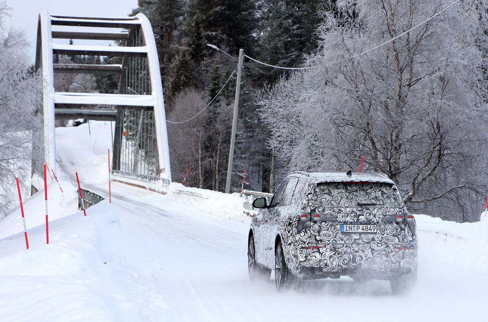 Audi Q7 17 Motor16
