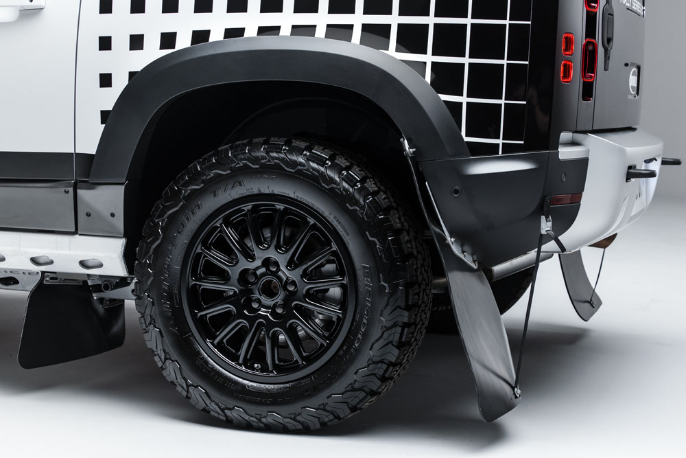 DEFENDER RALLY SERIES 16 Motor16