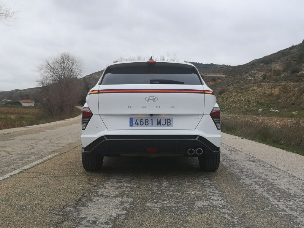 Hyundai Kona 1.6 TGDI 198 CV 4x4 38 Motor16