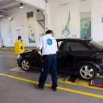El defecto grave por el que tu coche no va a pasar la ITV: Arrasa con el 30,3% de los coches revisados