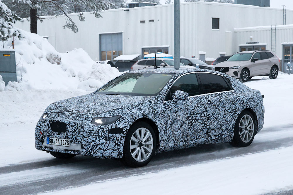 Mercedes EQC C class 12 Motor16