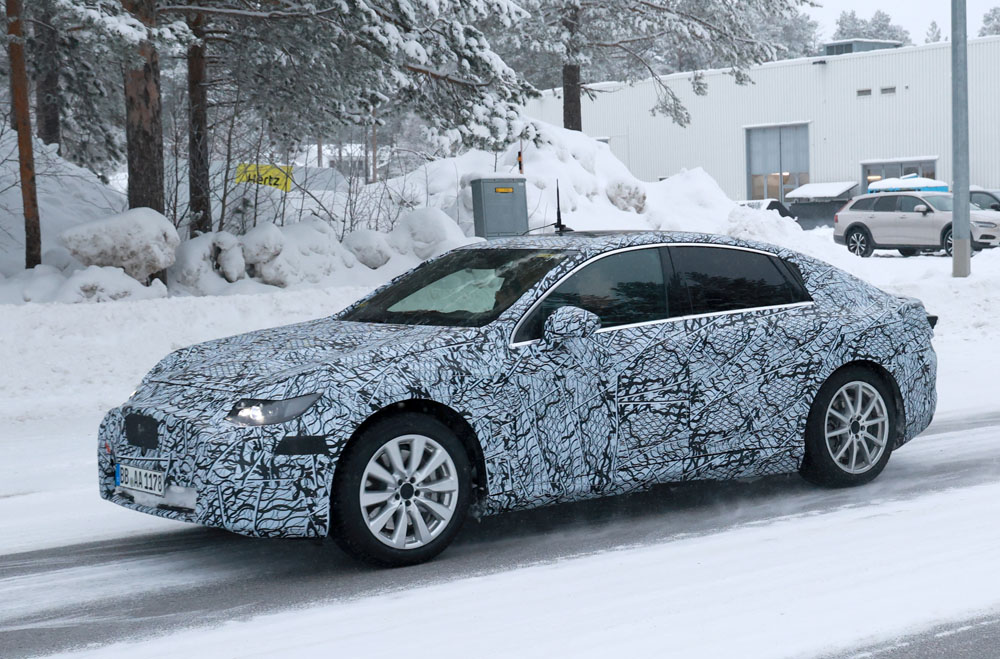 Mercedes EQC C class 13 Motor16