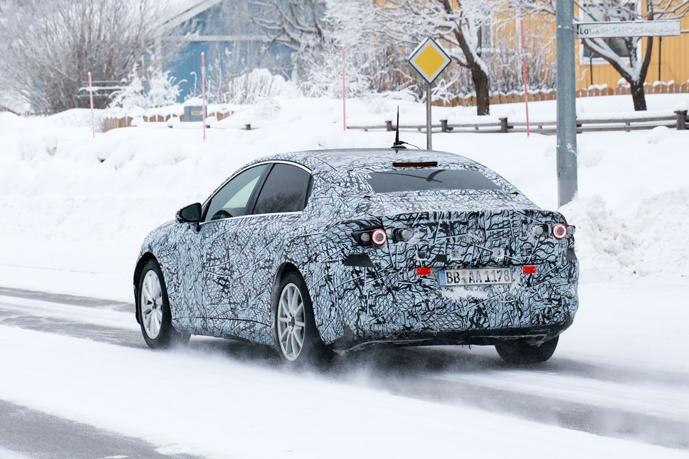 Mercedes EQC C class 19 Motor16