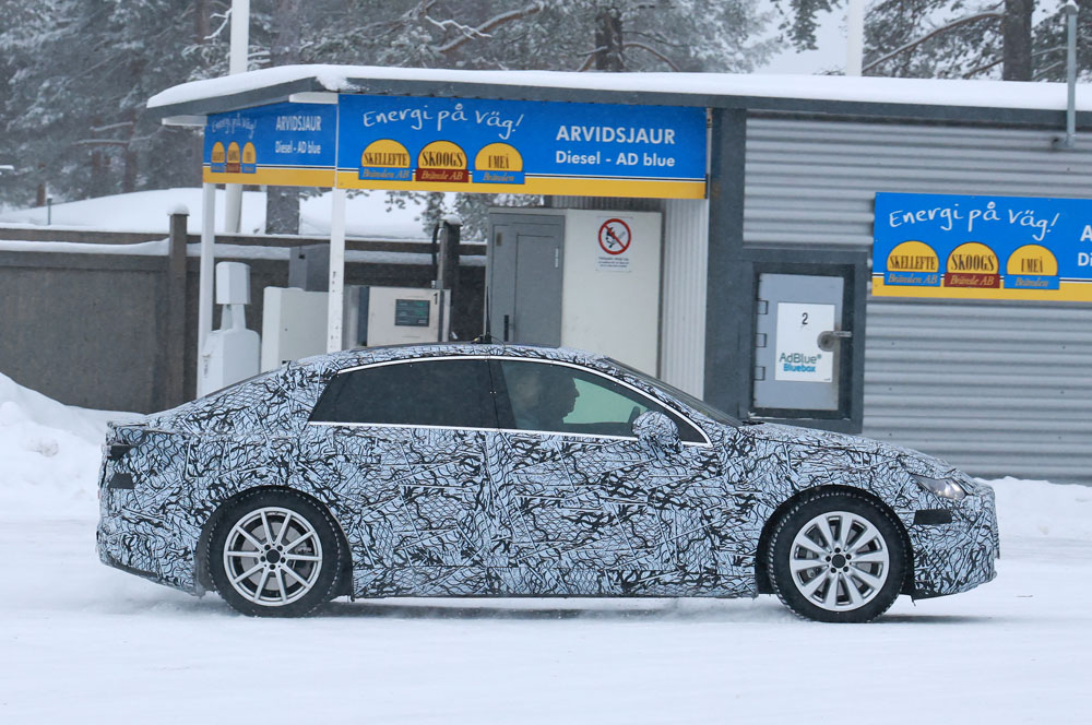 Mercedes EQC C class 4 Motor16