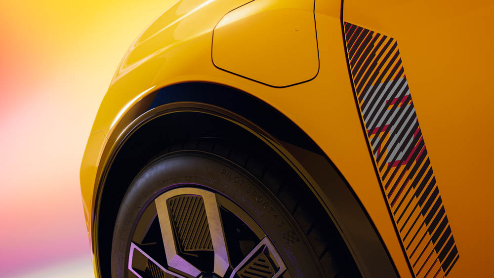 Personalizacion Renault 5 E TECH 1 Motor16