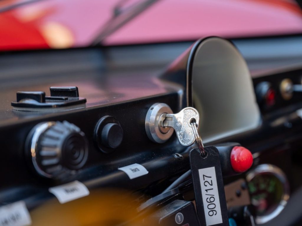 Porsche 906 subasta rm sothebys 51 Motor16