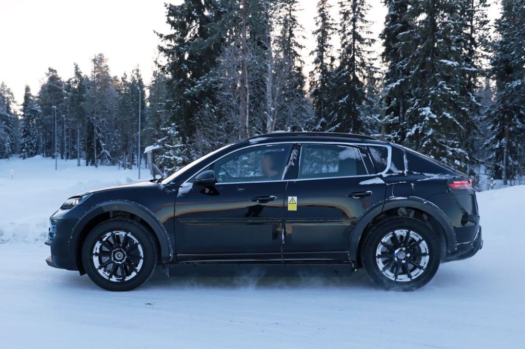 Porsche Cayenne EV mule 6